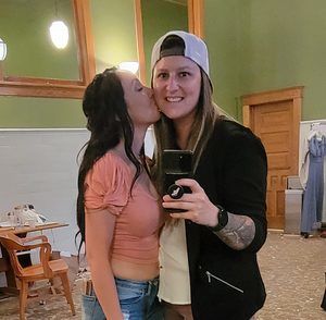 Meet your Posher, Brittney